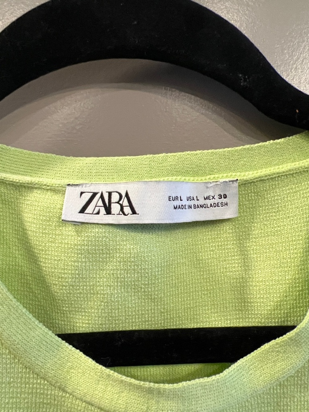 ZARA Neon Lime Ribbed Sleeveless Crop Tank Top - Picture 2 of 6